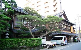 麻野館